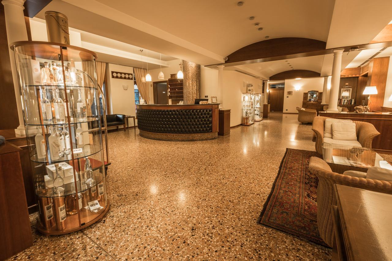 Chiampo La Pieve Hotel מראה חיצוני תמונה